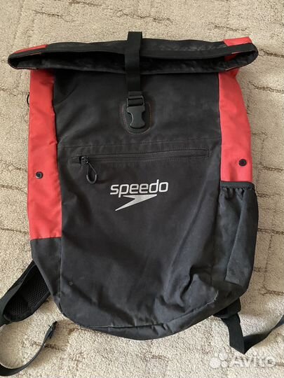 Плавательные принадлежности