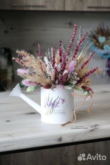 Букет из сухоцветов в кашпо