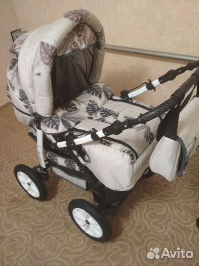 Коляска зима- лето, универсальная