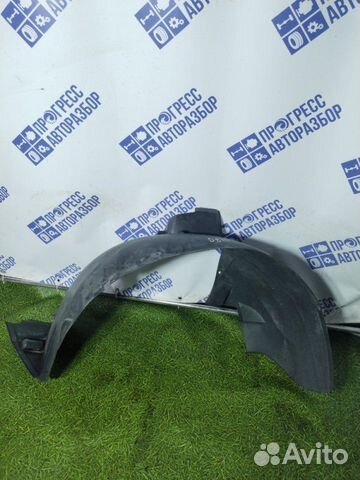 Подкрылок передний левый Bmw X5 кроссовер M57