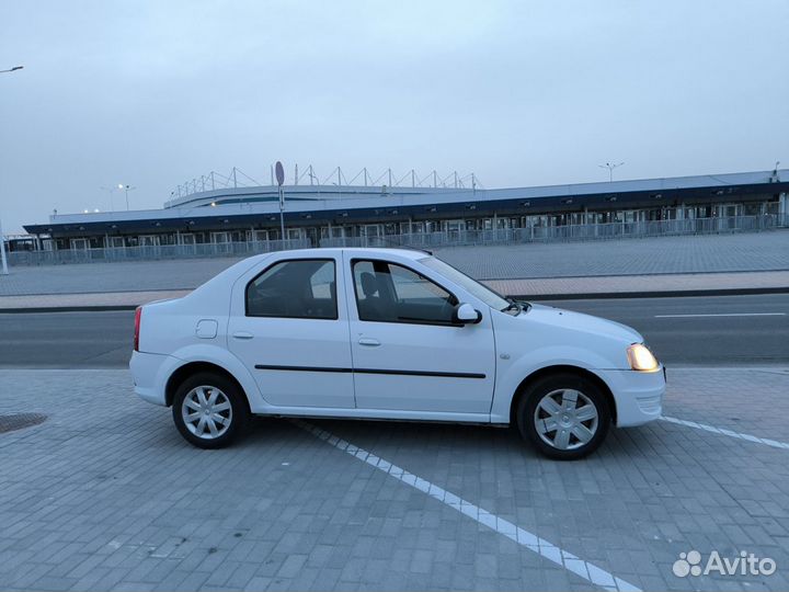 Прокат, аренда Рено Логан Renault Logan