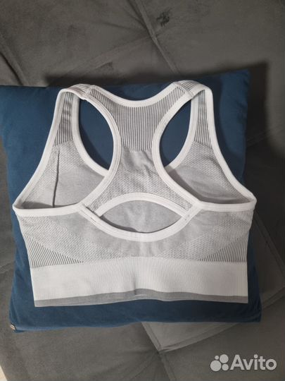 Топ спортивный puma женский