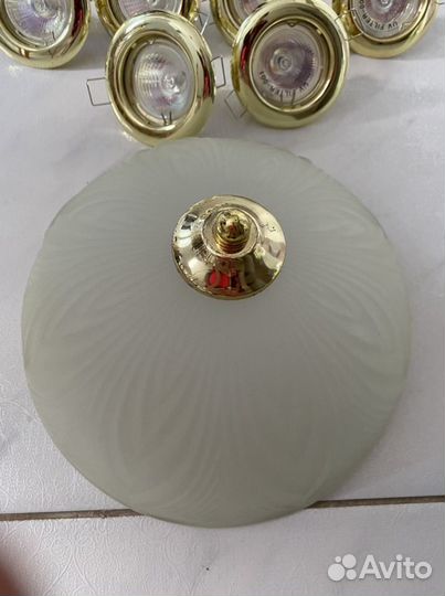 Светильник потолочный встраиваемый