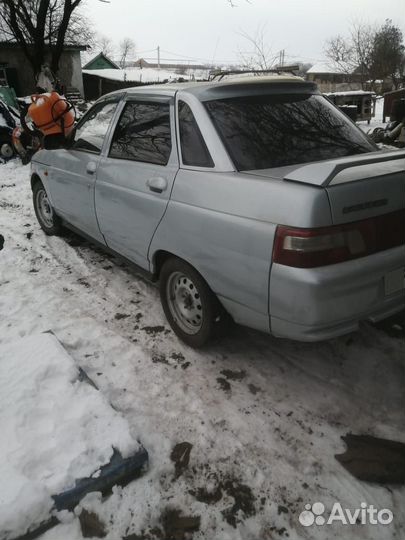 ВАЗ 2110 1.5 МТ, 2001, 200 000 км