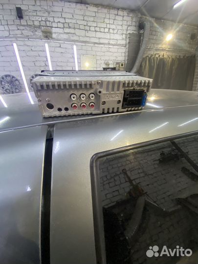 Магнитола aura amh-76dsp