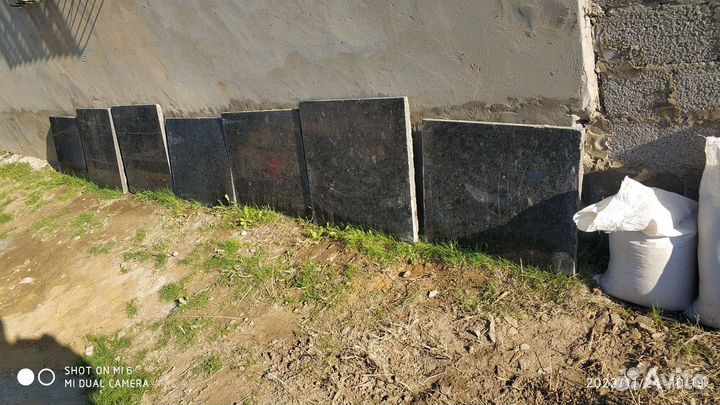 Гранитные плиты
