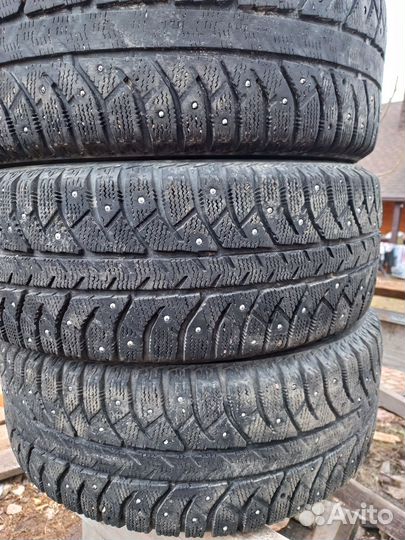 Bridgestone Ice Cruiser 7000S 205/55 R16