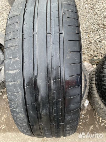 Pirelli P Zero 245/40 R21 и 275/35 R21 V