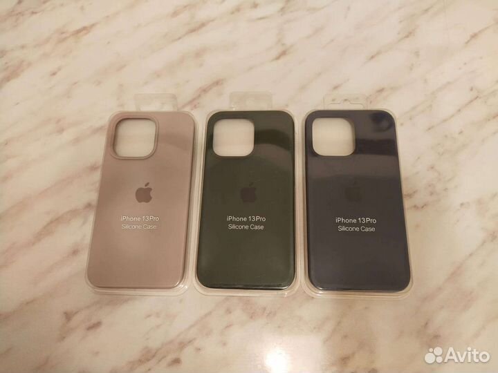Чехол на iPhone 13 Pro новый
