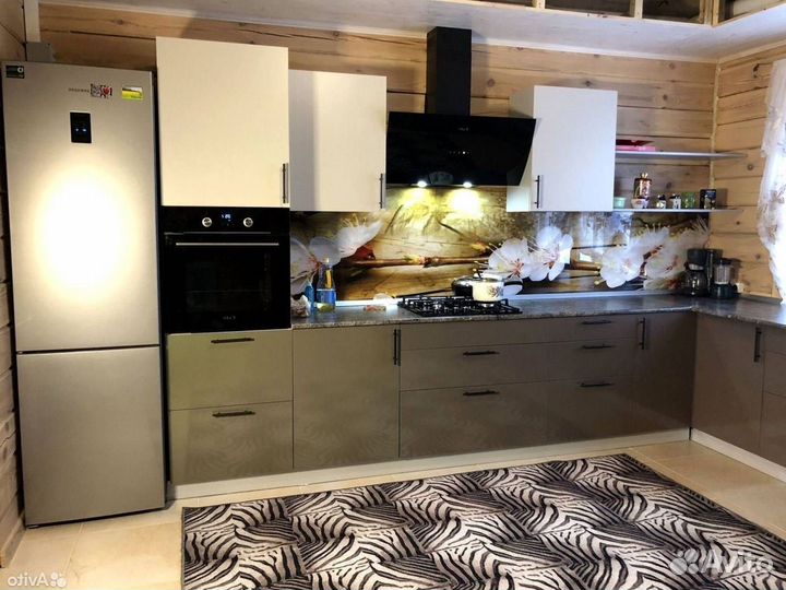 Кухонный гарнитур 