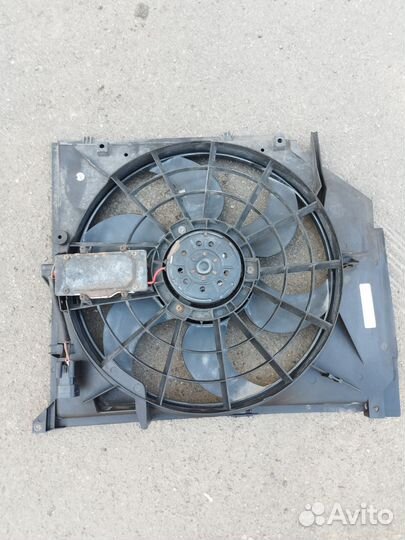 Вентилятор радиатора BMW E46