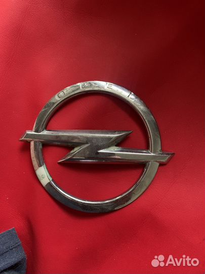 Opel логотип 303649958