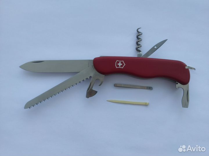 Victorinox Forester + поворотный чехол