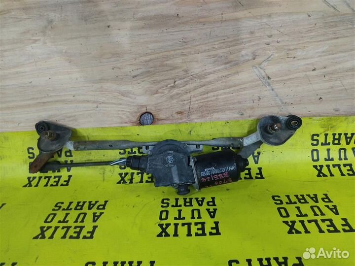 Трапеция стеклоочистителей Toyota Corolla Spacio