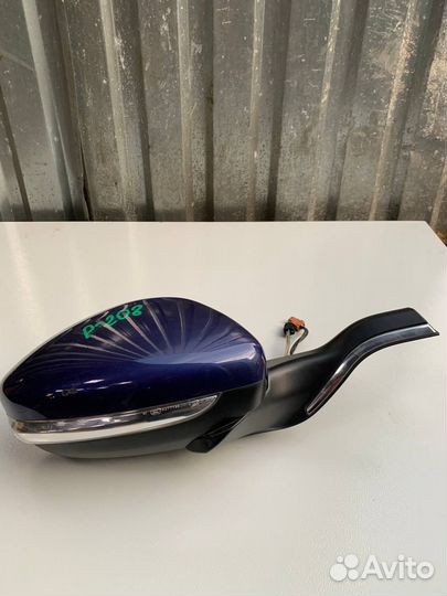 Правое зеркало заднего вида Peugeot 208