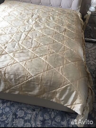 Плед стёганный +4 наволочки