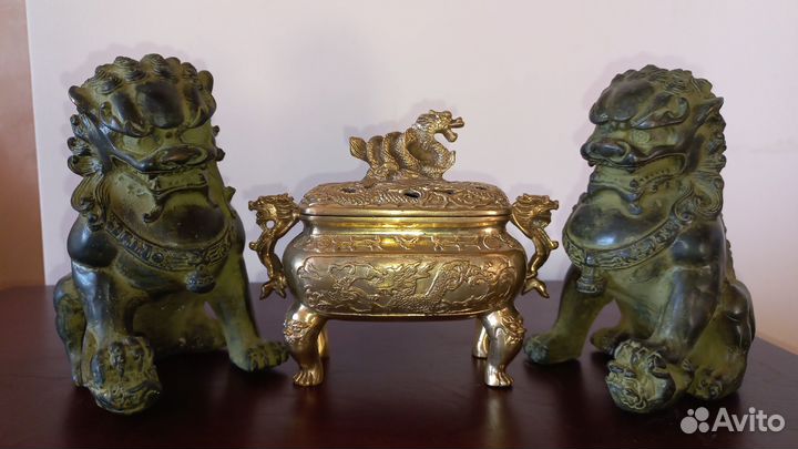 Бронзовые статуэтки Львы