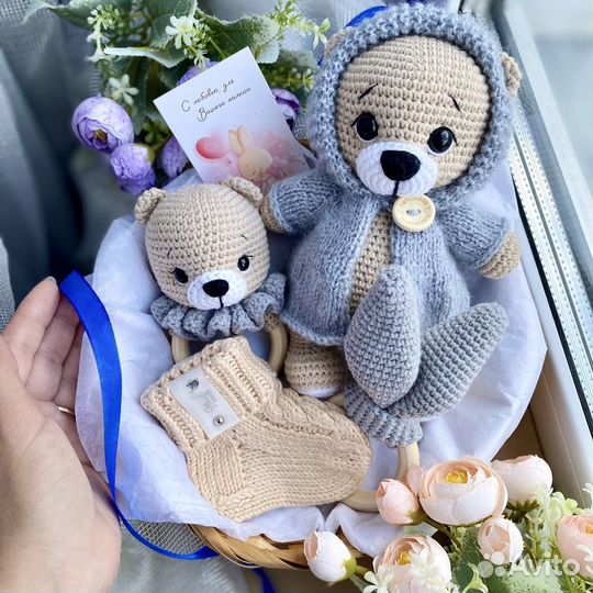 Игрушки ручной работы-подарок на выписку