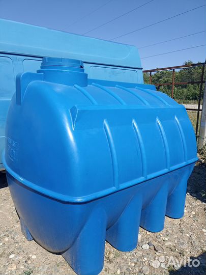 Пластиковая емкость объем 5000 л
