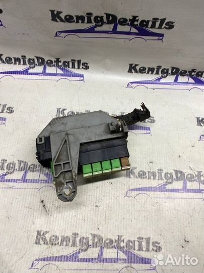 Блок предохранителей под капот Hyundai H100 1995