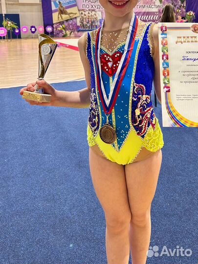 Купальник для художественной гимнастики 122