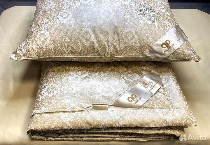 Одеяло шелкопряд Тусса