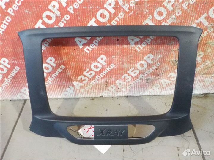 Рамка магнитолы LADA X-Ray 21129 2016