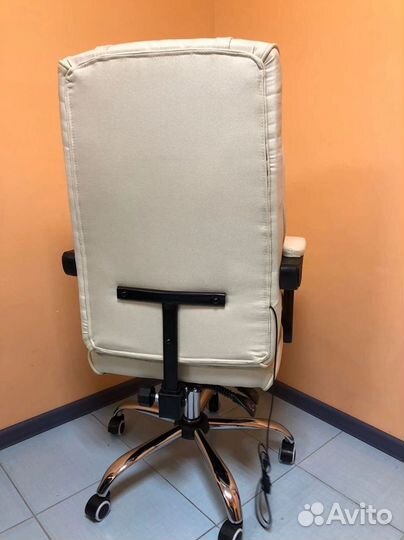 Компьютерное кресло Boss с функцией массажа