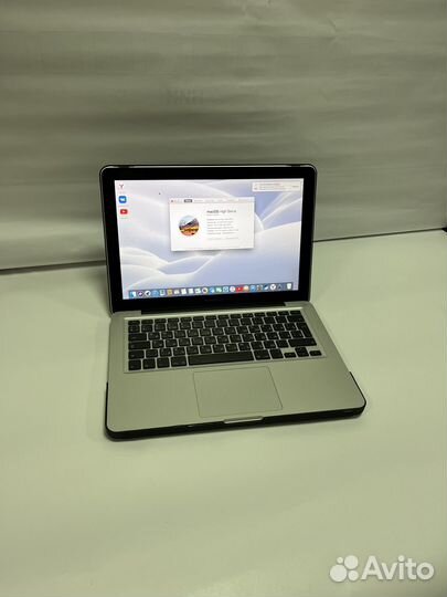 Apple MacBook Pro 13 (750 Гб)