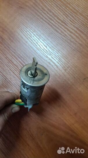 Замок зажигания renault scenic 1