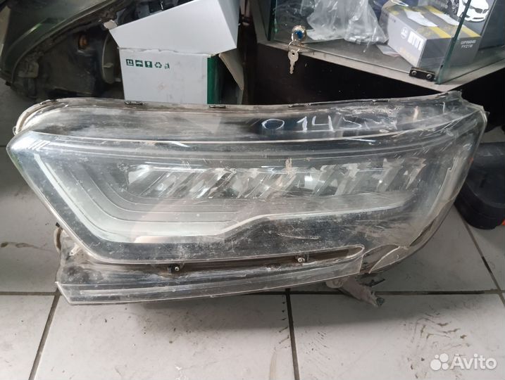 Фара левая Honda CR-V 5