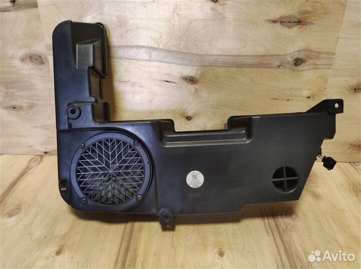 Сабвуфер Audi A4 B8 Avant