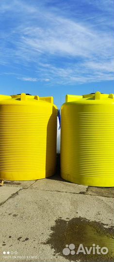 Ёмкость пластиковая в обрешётке