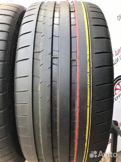 Michelin Pilot Super Sport 235/35 R20