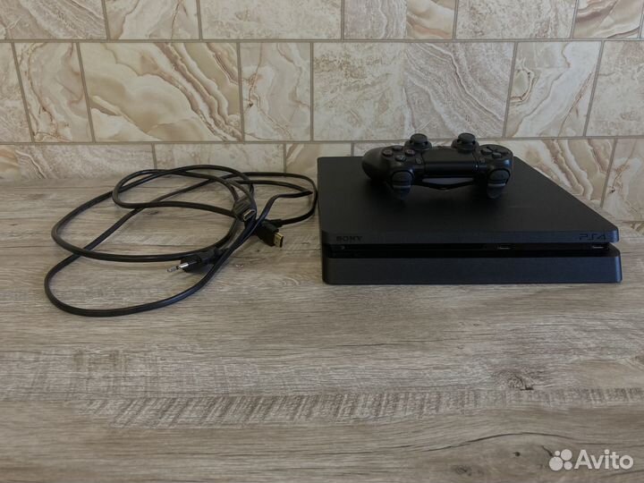 Sony PS4 slim