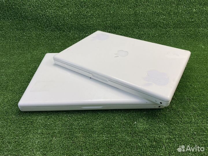Ноутбук Apple MacBook 2008