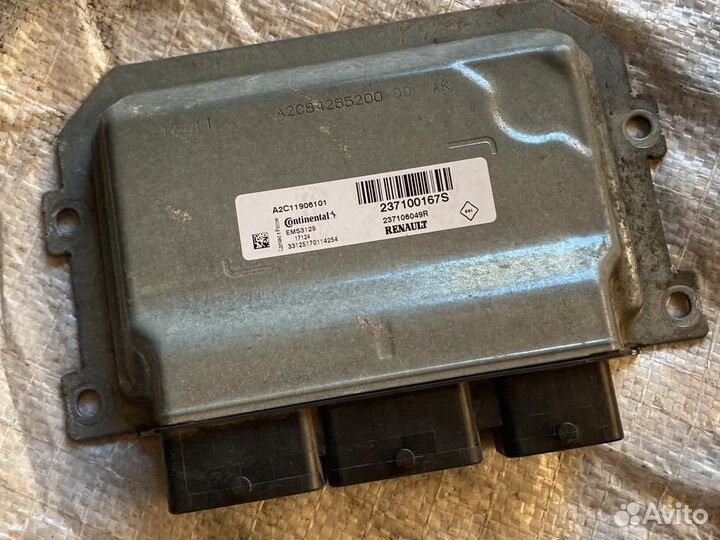 Блок управления двигателем Renault