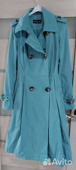 Плащ женский