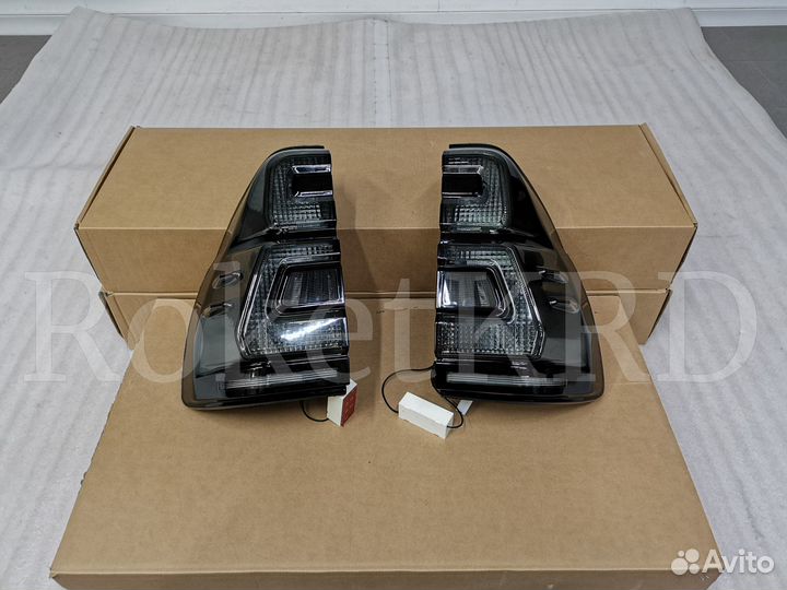 Задние фонари Toyota Land Cruiser Prado 120 Дым