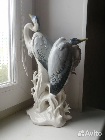 Фарфоровая статуэтка цапли Германия Karl Ens