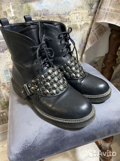 Ботинки для девочки 36р