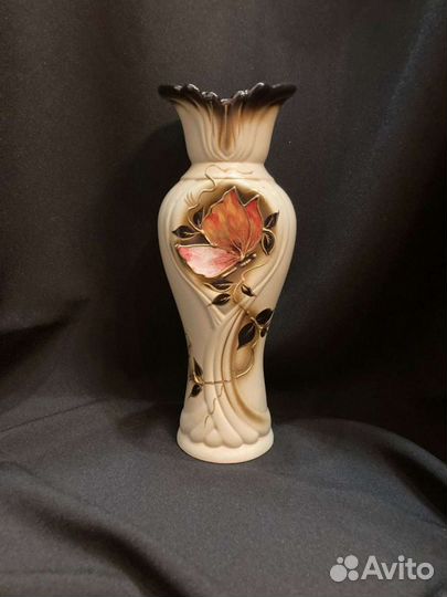 Ваза керамическая. Высота: 29 см