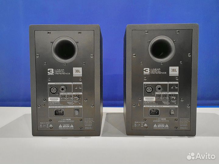 Студийные мониторы JBL LSR305 пара