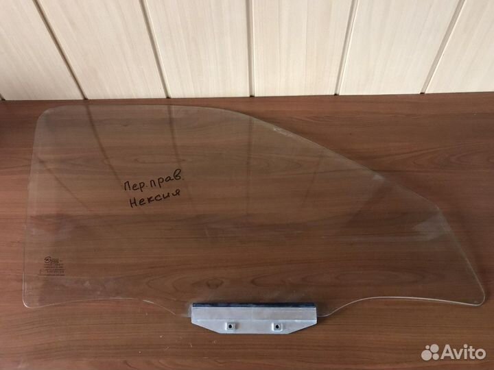 Стекло переднее правое Дэу Нексия