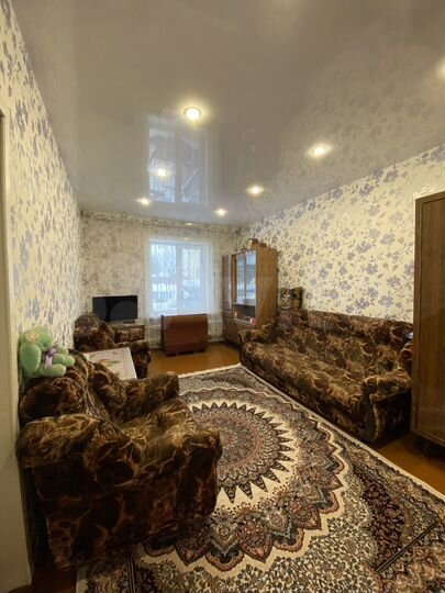 2-к. квартира, 50 м², 1/1 эт.