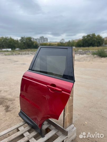Дверь задняя левая Land Rover Range Rover Sport 2