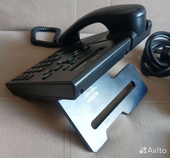 IP телефон Cisco CP-6921