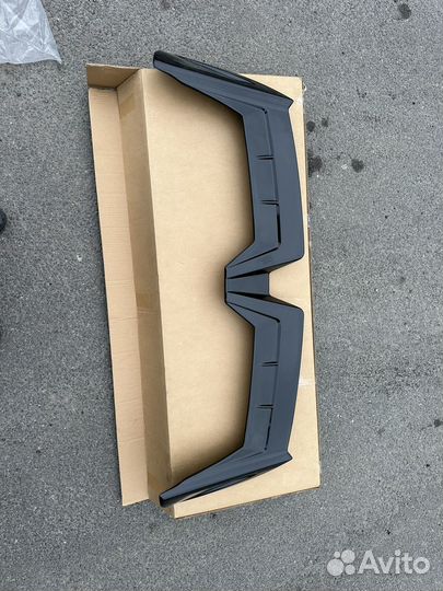 Спойлер на Lixiang Li7