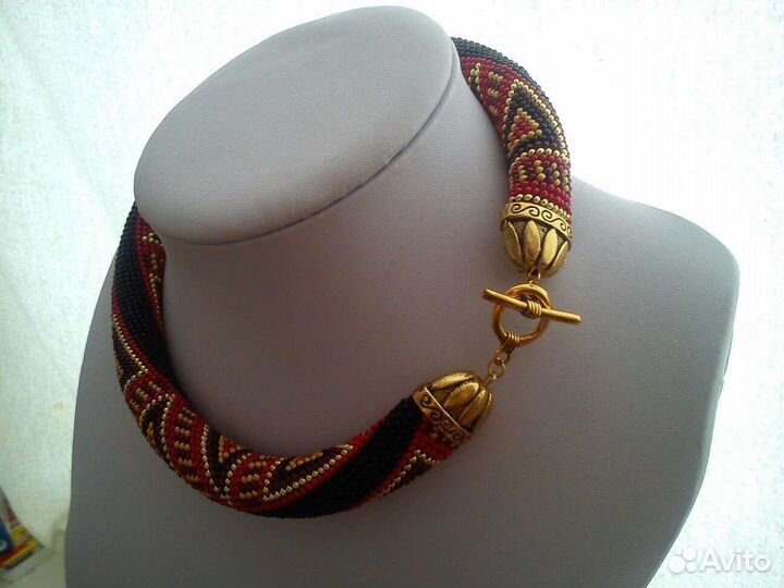 Колье-жгут из бисер Восток