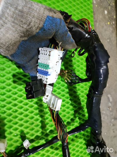 Проводка торпеды Nissan Note E11